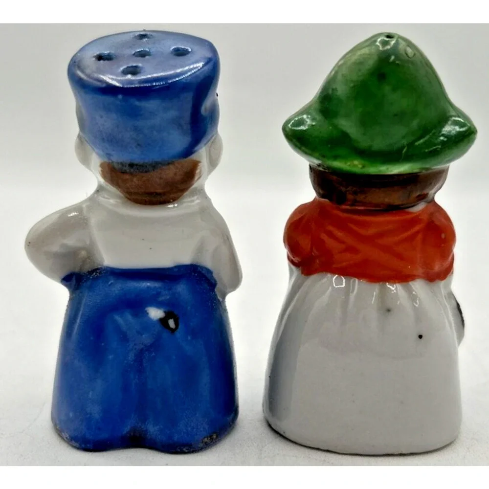 Vintage Retro Salt and Pepper Shakers Ceramic Dutch Boy And Girl U260/15‎